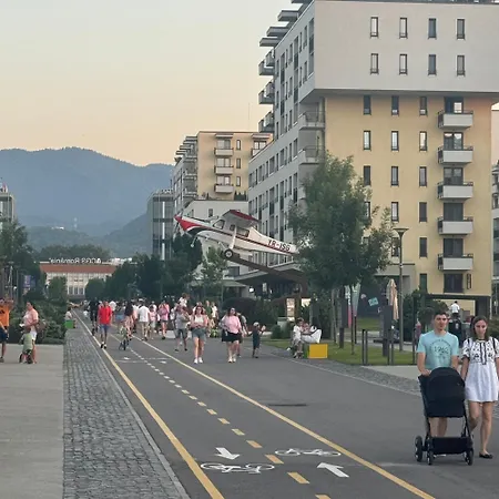 Διαμέρισμα Sweet Memories Coresi 2 *