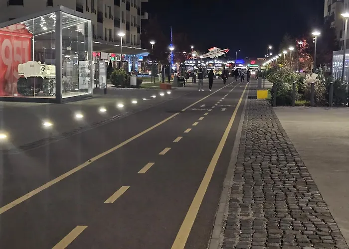 Sweet Memories Coresi 2 Apartment