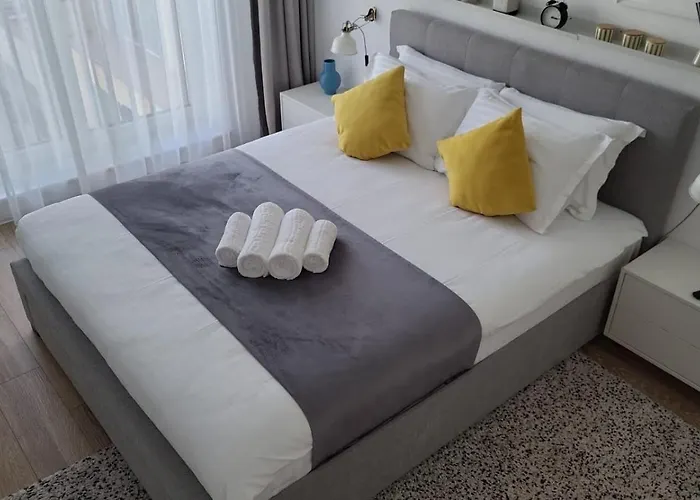 Sweet Memories Coresi 2 Apartment *